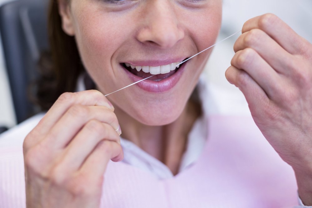 para que se usa el hilo dental