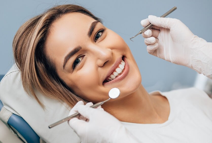 Planificación Estética Personalizada para Lograr una Sonrisa Armónica, Natural y Funcional