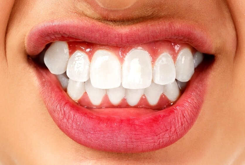 Cómo Saber Si Aprietas Los Dientes Mientras Duermes
